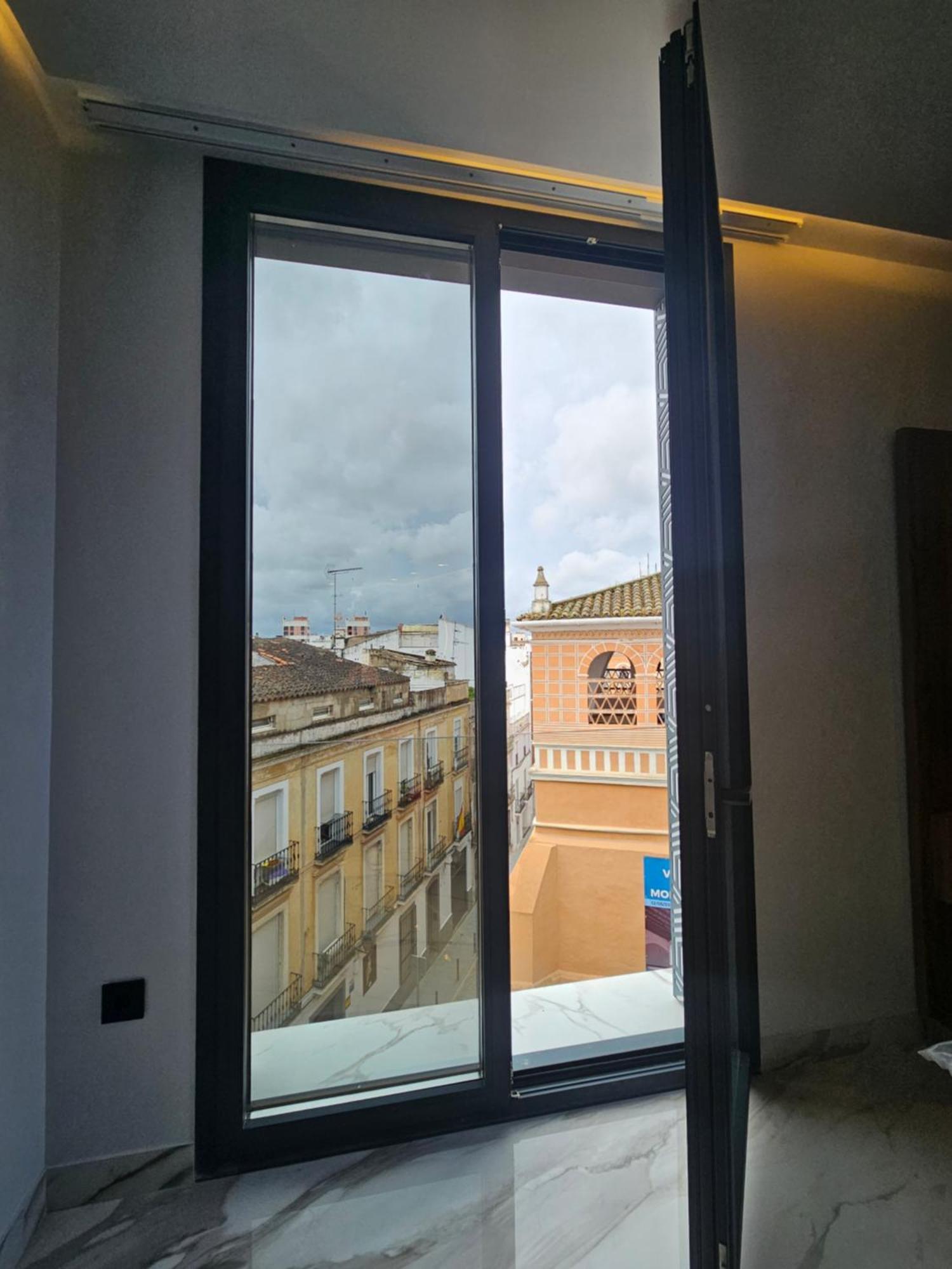 Hotel Las Tres Campanas Badajoz Eksteriør billede